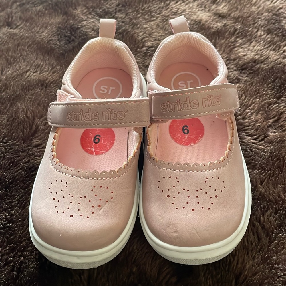 Stride rite toddler 6 pink in Guc